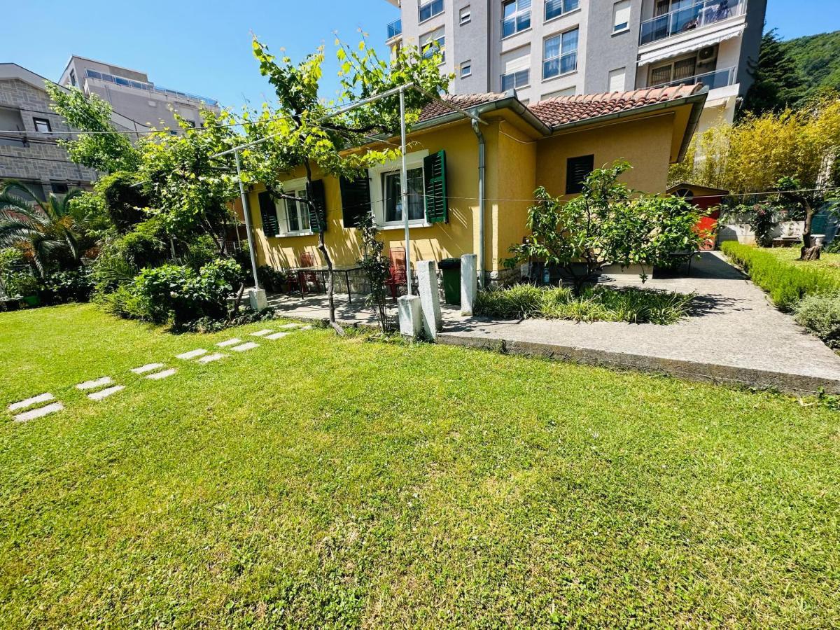 בודווה Holiday Home Vesna מראה חיצוני תמונה