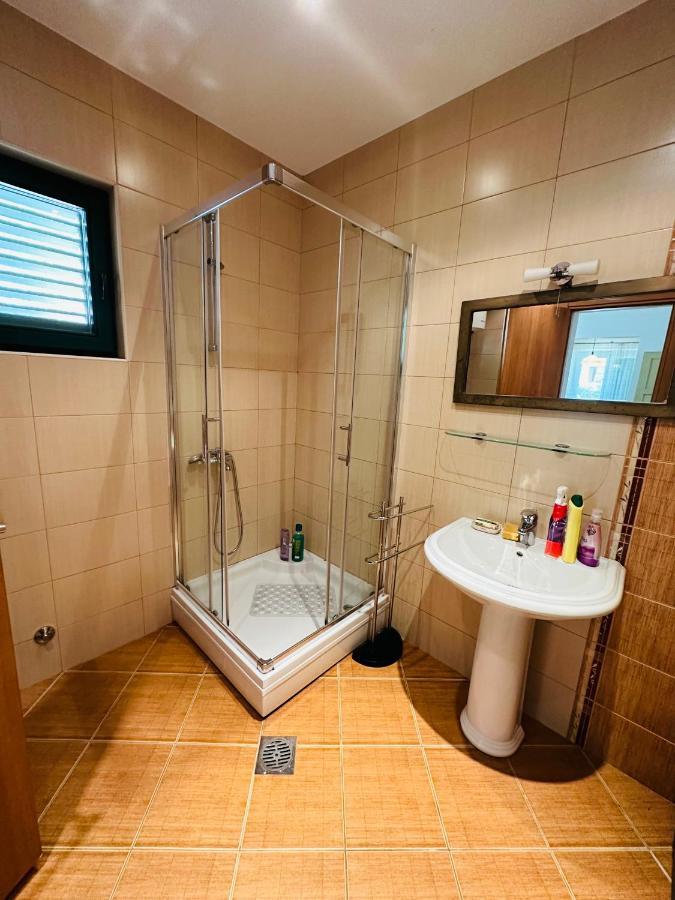 בודווה Holiday Home Vesna מראה חיצוני תמונה